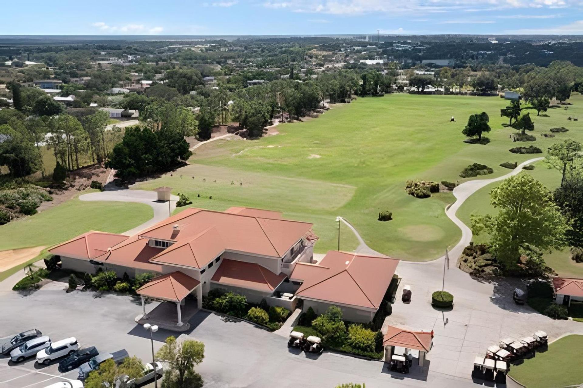 Quiet House With Pool On A Top Golf Course 하인즈시티 외부 사진